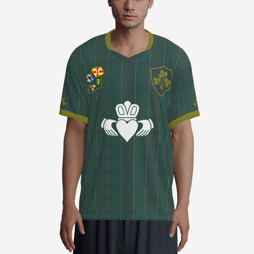 Claddagh shirt with gold trim